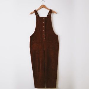 BROWN CORDUROY JUMPER WITH BUTTONS